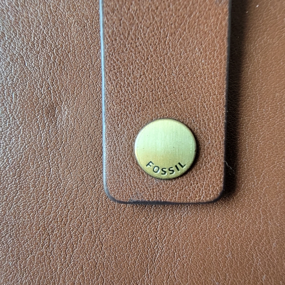 Fossil Wallet - Picture 3 of 8